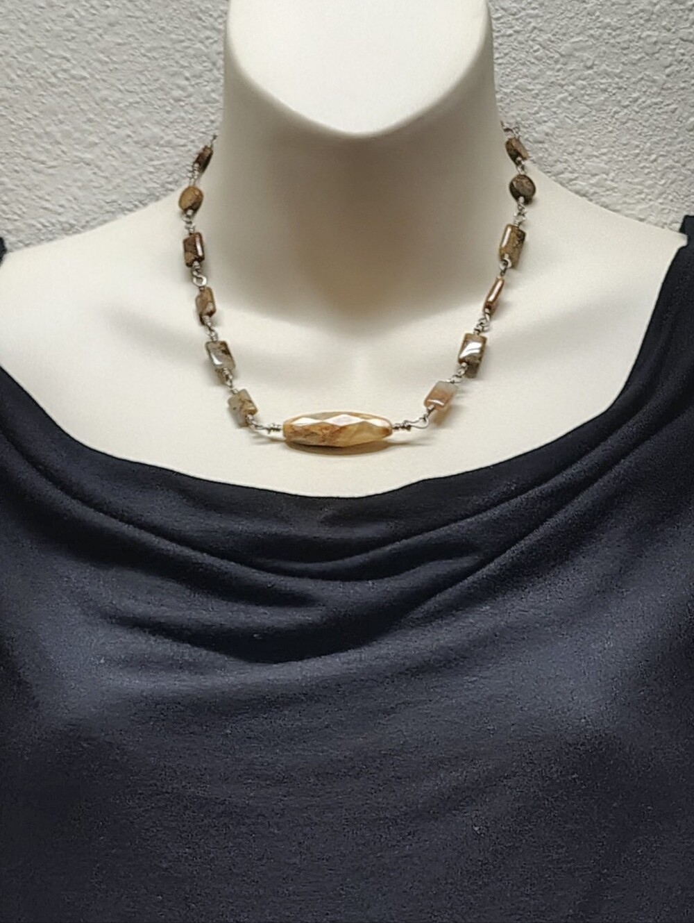 Sterling Silver Wire Agate Bead WireWrapped Necklace -Women Jewelry